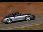 Porsche 911 Carrera 2004 года
